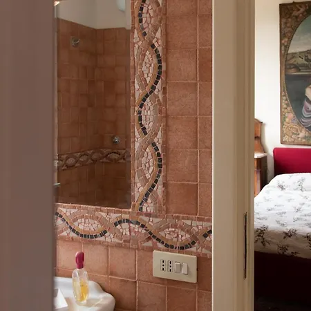 Marbel Gandolfo Apartment