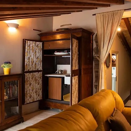 Marbel Gandolfo * Castel Gandolfo